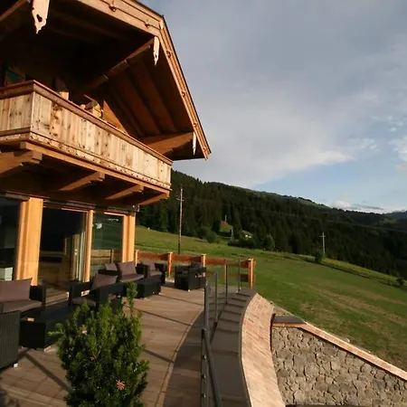 Maierl-Alm & Maierl-Chalets-3