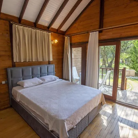 Sea Valley Lodge-2
