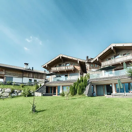 Maierl-Alm & Maierl-Chalets-2