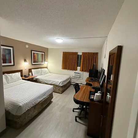 Canadas Best Value Inn Kelowna-2
