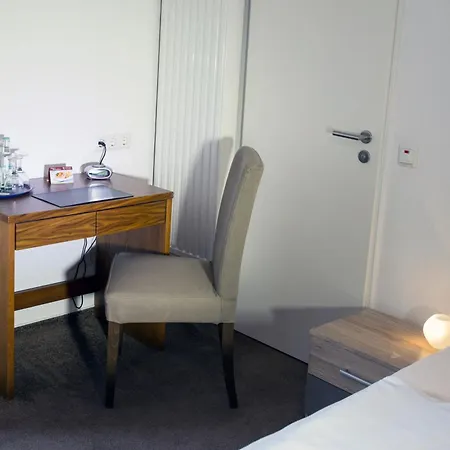Hotel Am Theaterplatz-2