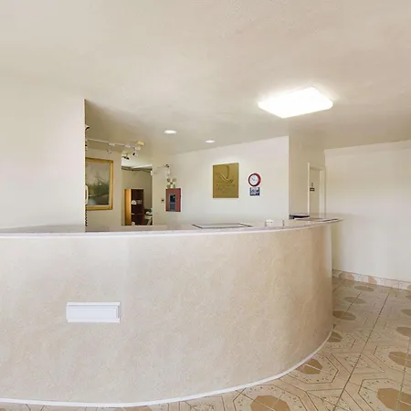 Quality Inn Del Rio-2
