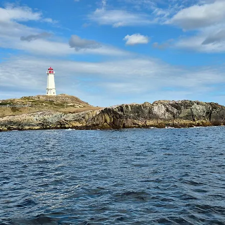 Louisbourg Harbour Inn-3