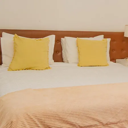Hotel La Mision-2