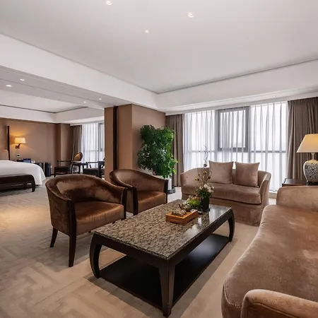 The Lakeview Hotel-2