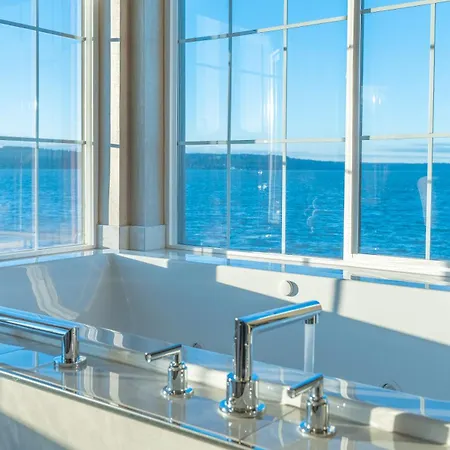 Silver Cloud Hotel - Mukilteo Waterfront-2