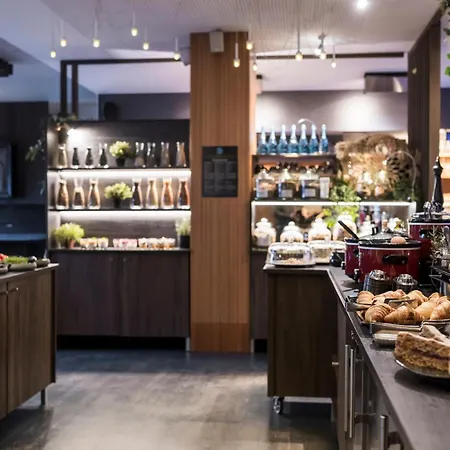 Alpstay - Smart Hotel Saslong-3