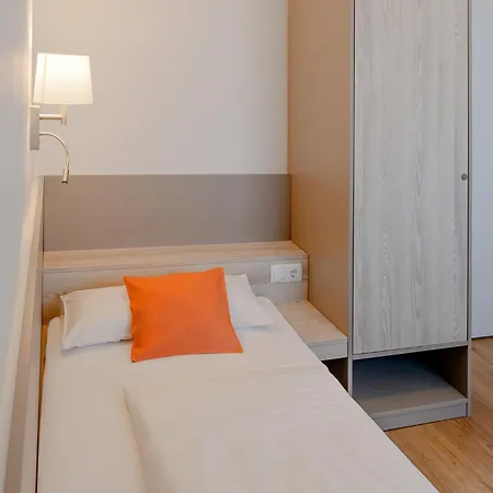 Hotel Am Steinberg-2
