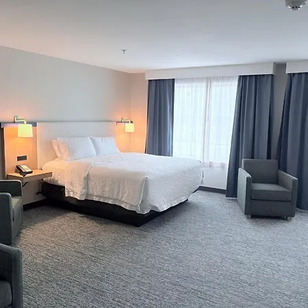 Garner Hotel Mahwah By Ihg-3