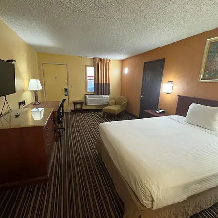 Nendels Inn & Suites Dodge City Airport-3