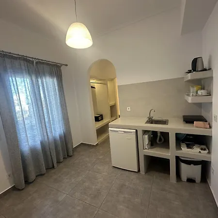 Markakis Studios Fira Town-3
