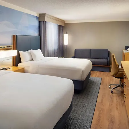 Courtyard By Marriott Long Beach Downtown-3