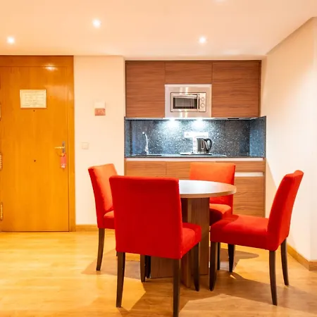 Aparto-Hotel Rosales-3