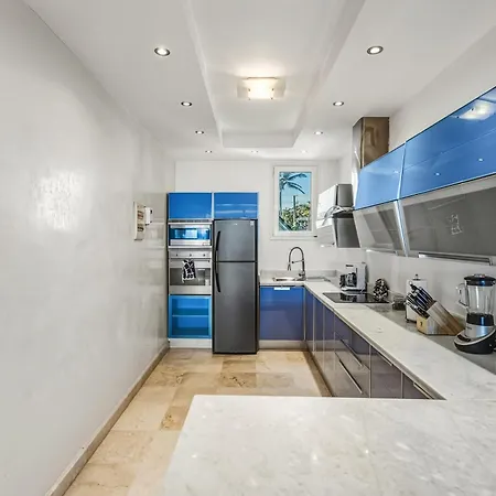 Watermark Luxury Oceanfront Residences-3