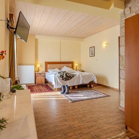 Alpen House Hotel & Suites-3
