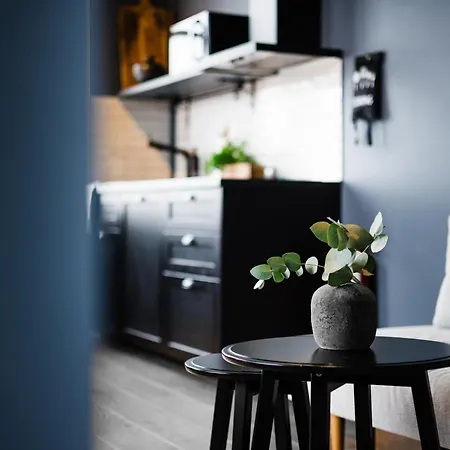 Rey Apartments-3