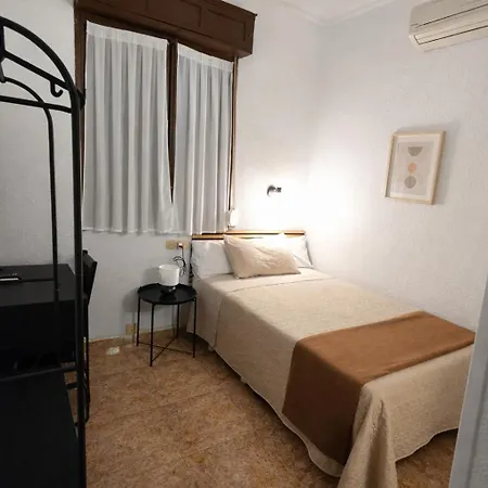 Hostal Prada-3
