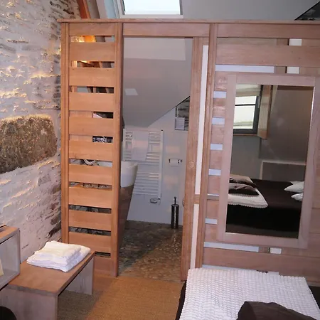 La Vinotière Chambres Appartements Spa-3