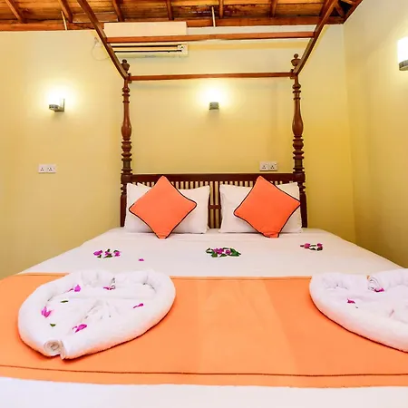 Royal Beach Hotel Hikkaduwa-2