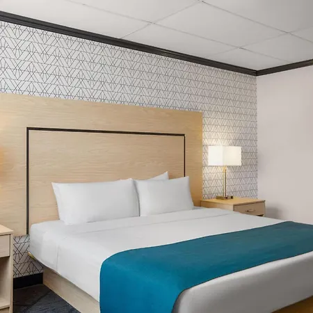 Sternwheeler Hotel & Conference Centre, Trademark By Wyndham-3