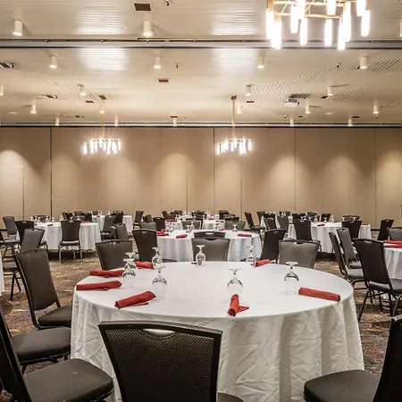 Westmark Fairbanks Hotel And Conference Center-3