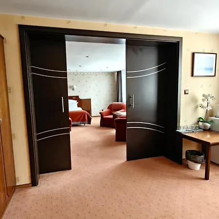 Hotel Alf-2