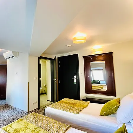 Hotel Starka-2