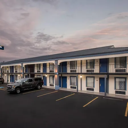 Days Inn By Wyndham Cleveland Tn-3