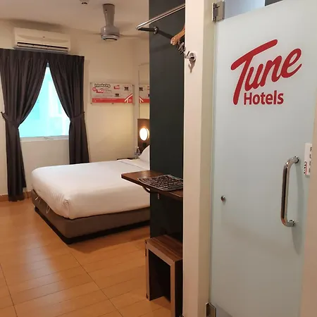 Tune Hotel - Kota Bharu City Centre-2
