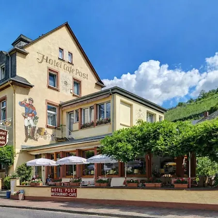 Hotel Cafe Post-2