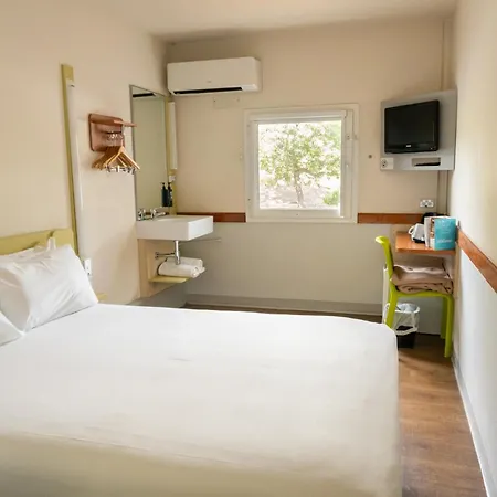 Ibis Budget - Melbourne Airport-3