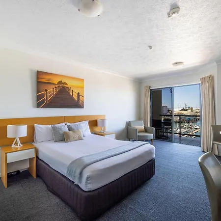 Mainstay Suites Townsville-3