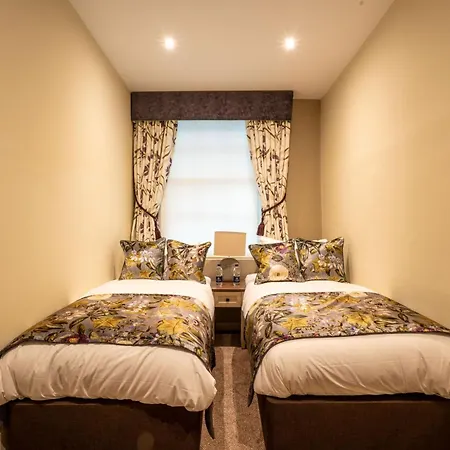 The Warwick Arms Hotel - The Coaching Inn Group-3