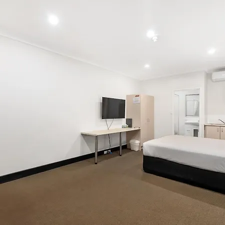 Pinjarra Resort-2