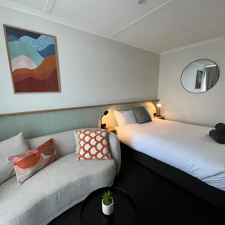 South Seas Motel-3