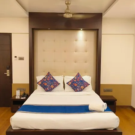 Hotel Le Grande - Mumbai International Airport-3