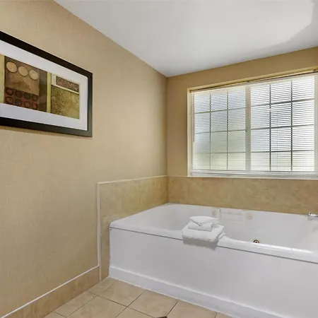 Best Western Plus Prairie Inn-2