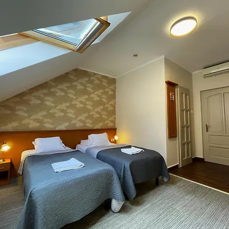 Koenig Hotel-3