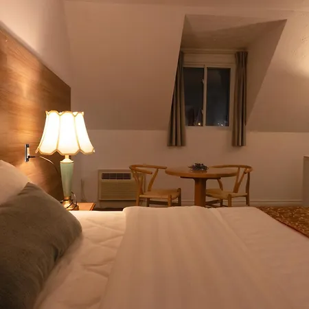 Hotel Cowansville-3