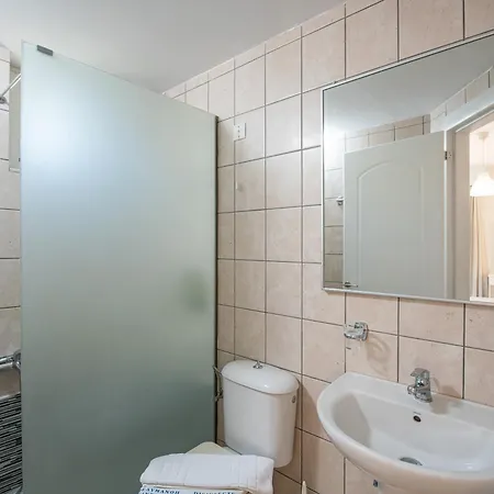 Alexander House Hotel-2