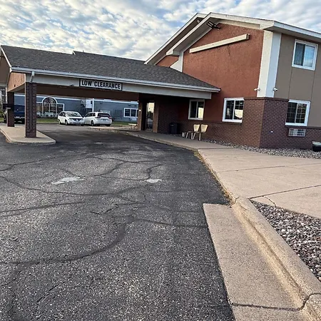 Coratel Inn And Suites By Jasper Stillwater-2