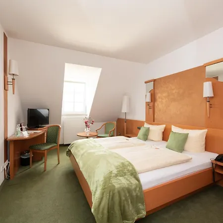 Hotel Bitburger Hof-3