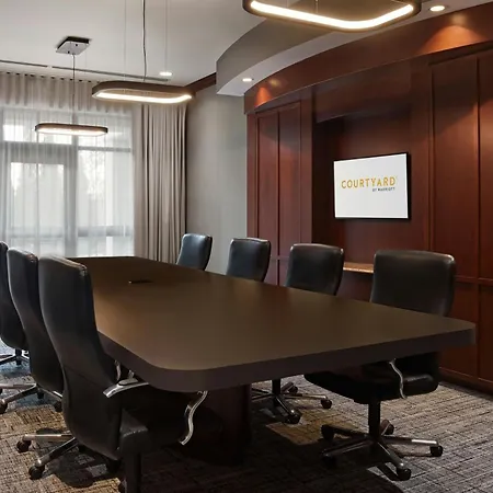 Courtyard By Marriott Mississauga-Airport Corporate Centre West-3