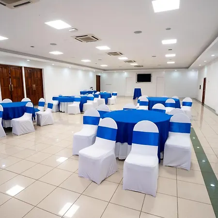 Best Western Las Mercedes Airport-2