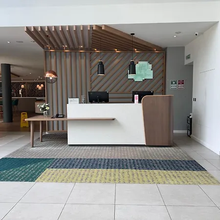 Holiday Inn Sittingbourne By Ihg-2