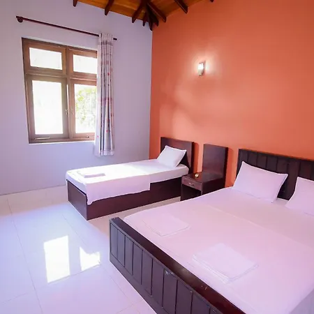 Airport Villa-2