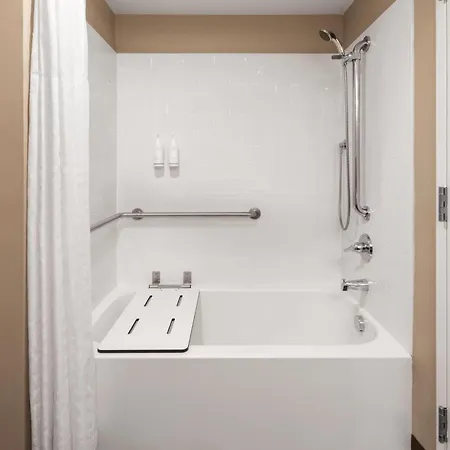 Super 8 By Wyndham Marysville/Port Huron Area-2