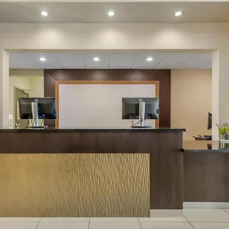Best Western Plus Moose Jaw-3