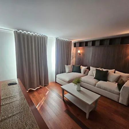 Residence L' Heritage Hipolito Taine By Bluebay-3