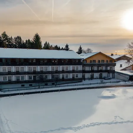 Landhotel Tannenhof-2